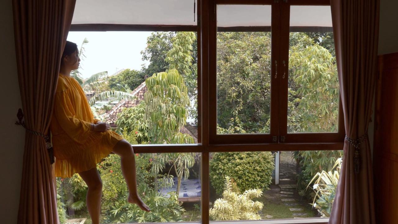 Villa Bougenville Yogyakarta Exterior photo